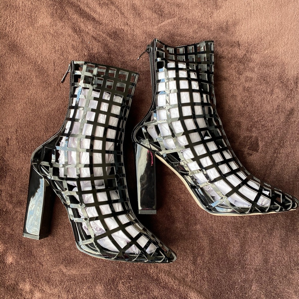 PRISONER CAGE BOOTIE